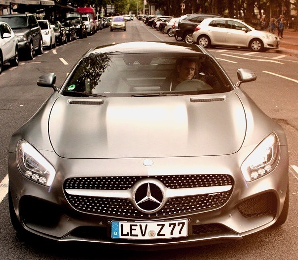 Mercedes-Benz AMG GTs (Instagram @kb.carphotos)