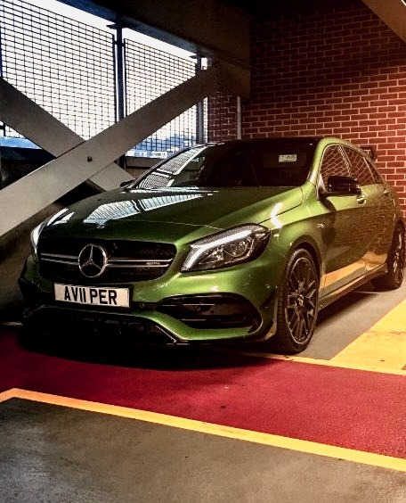 Mercedes-Benz A 45 AMG (Instagram @velocitacars)