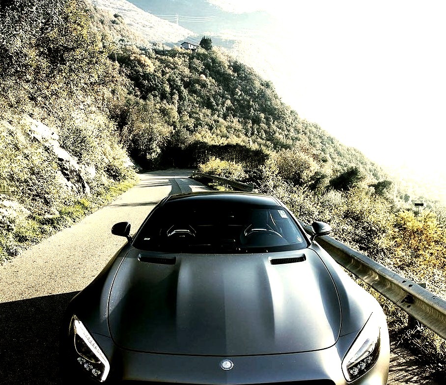Mercedes-Benz AMG GT (Instagram @stephan_bauer)